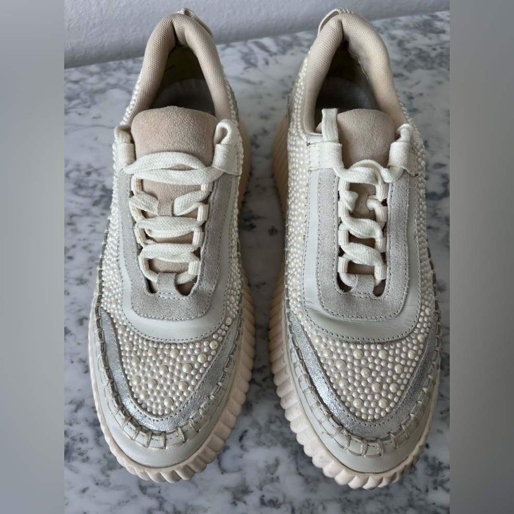Dolce Vita Cream Platform Sneakers - Picture 5 of 7